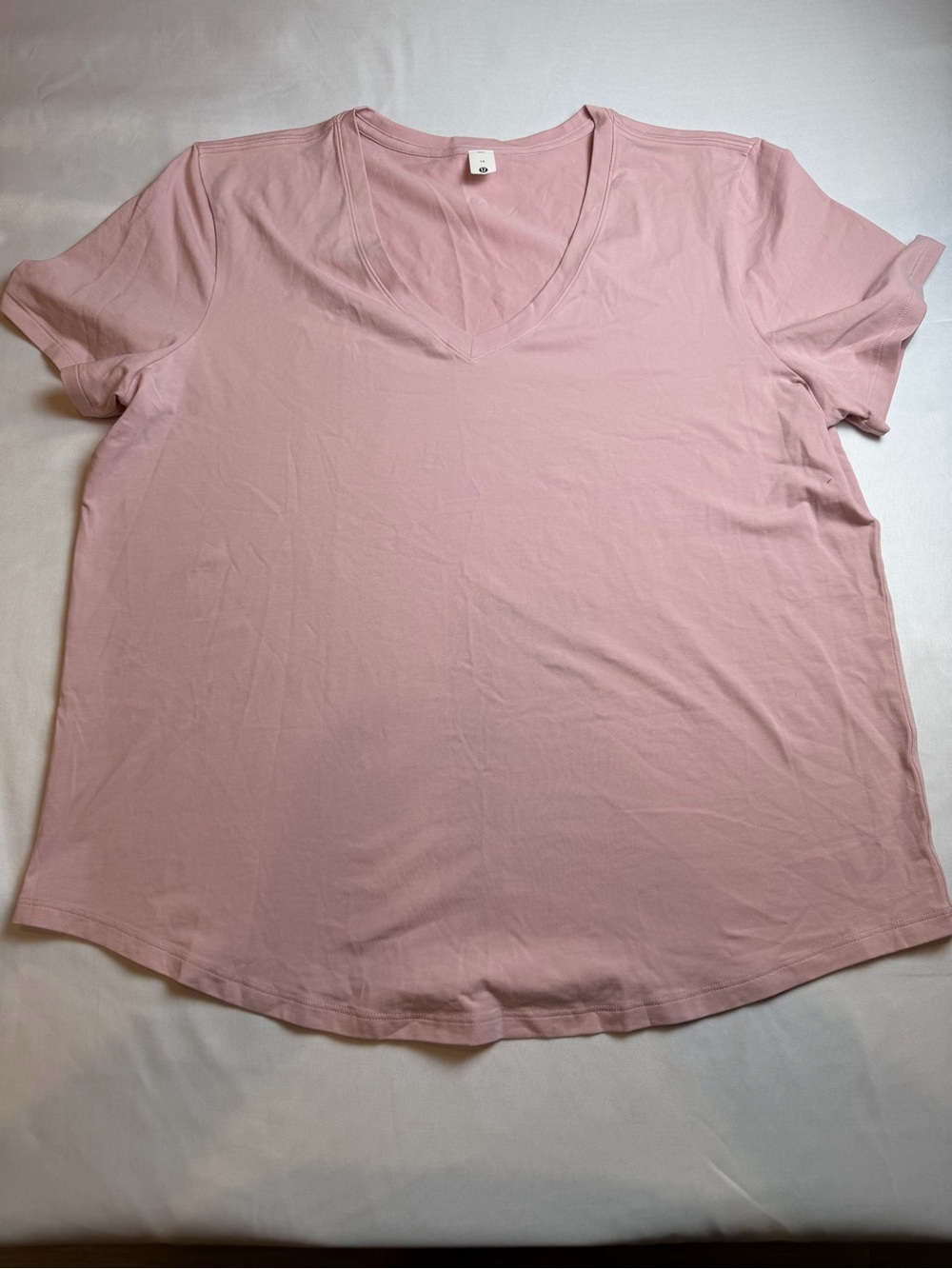 lululemon athletica Pale Pink V-Neck Short Sleeve Tee